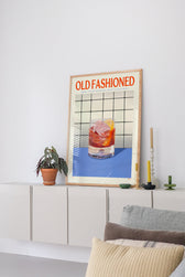 Old Fashioned Poster dekorativ in Wohnzimmer-Interieur gerahmt