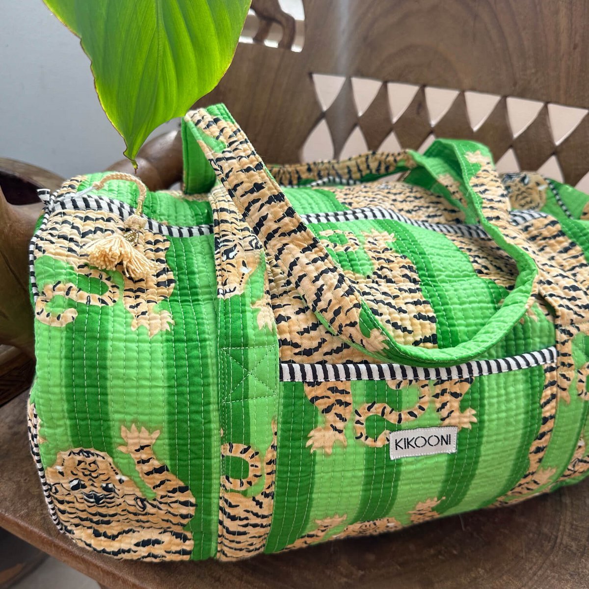 Tasche "Poppy Tiger Green"