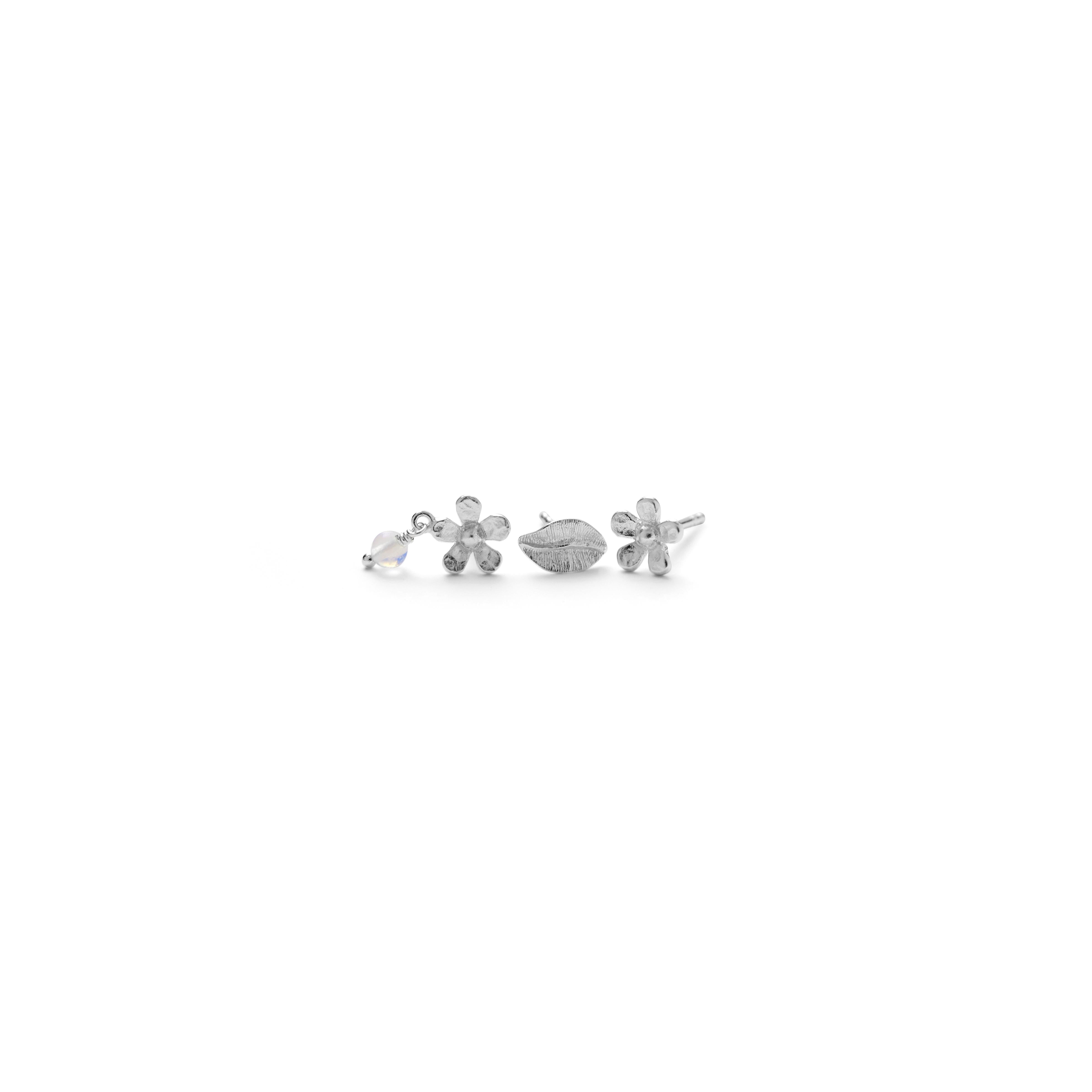 Moonstone Poppy Ohrstecker - silber