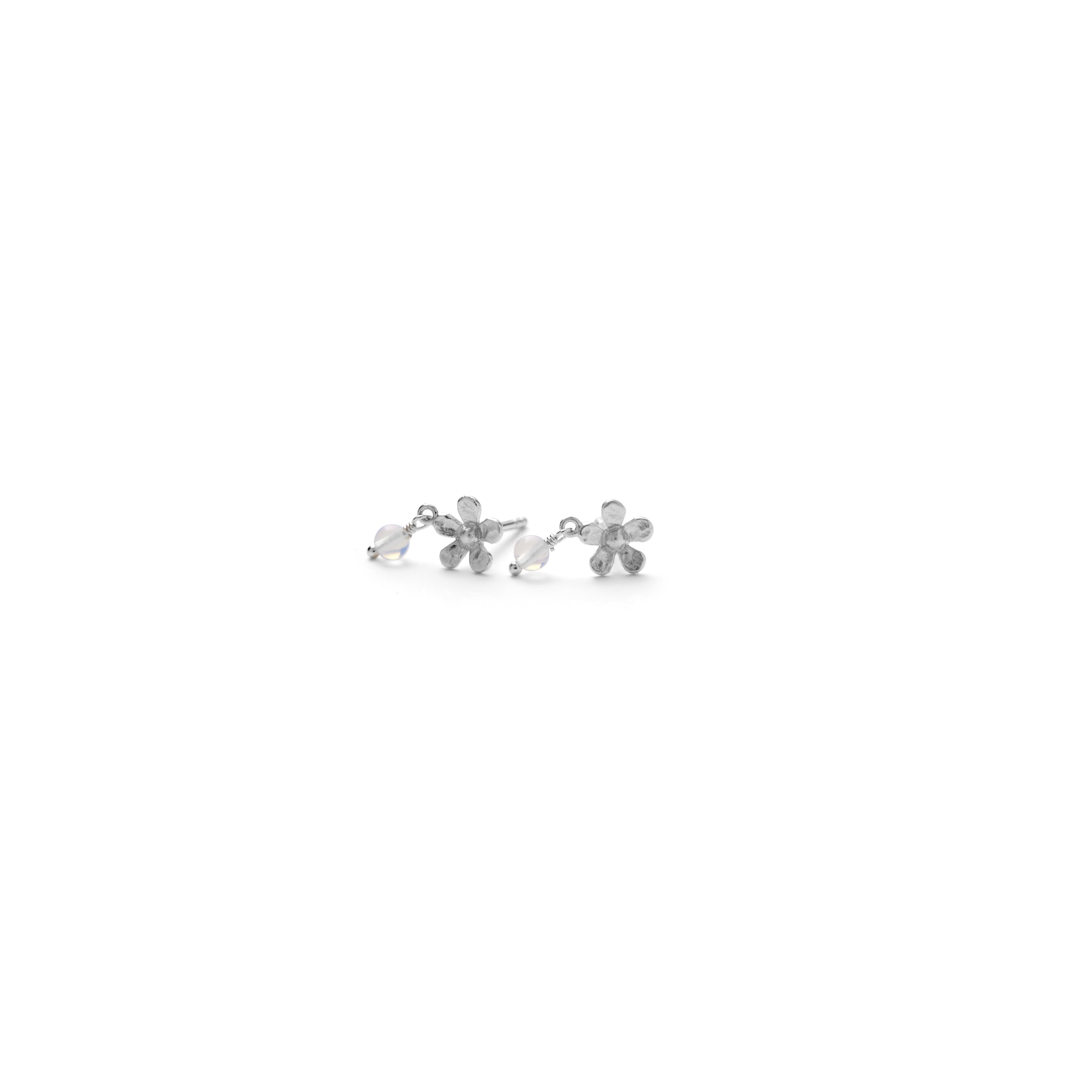 Moonstone Poppy Ohrstecker - silber