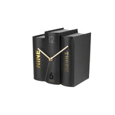 Karlsson Tischuhr „Book“ in Schwarz – Schrägansicht mit Buchoptik