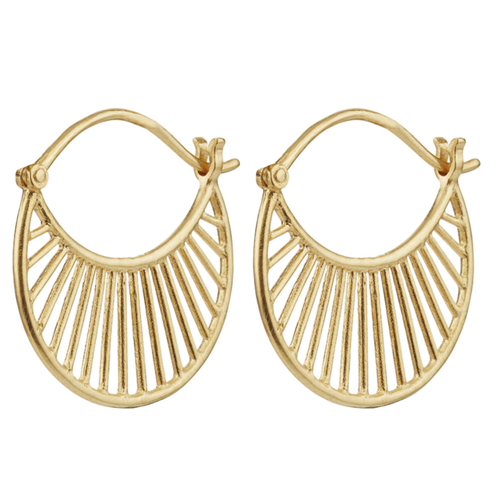 Frontansicht Daylight Ohrringe Gold 22 mm von Pernille Corydon